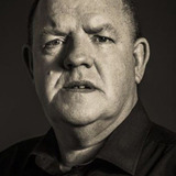 John Henshaw — Des