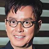 Alan Tam — Himself