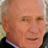 Arthur Brauss — Inspector Cleaver