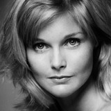 Carol Lynley — Herself