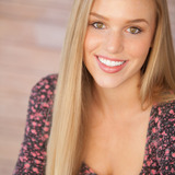 Emily Peachey — Student (uncredited)