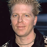 Dexter Holland — British Captain
