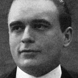 André Charlot — French President Emile Loubet (uncredited)