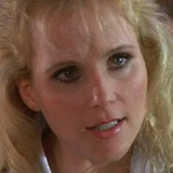 Мелани Киннаман — Pam Roberts