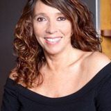 Marisa Duaso — Enfermera rubia