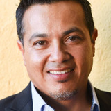 Demetrius Navarro — Valet