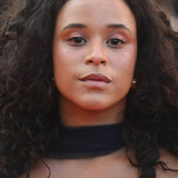 Mari Oliveira — Miriam