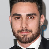 Tommy Savas — Darren