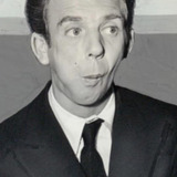 Gus Schilling — Attendant (uncredited)