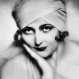 Betty Astor — Klaus