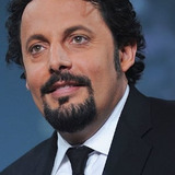 Enrico Brignano — Carlo Loiacono