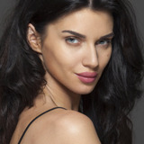 Scarlett Mellish Wilson — Special Appearance in "Rajaavin Thoattathil" Song