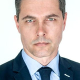 Майкл Филип — Uniformed Cop