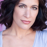 Vanessa Parise — Lucy