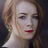 Alice D'Hauwe — Servant