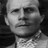 В. Соколов — полицай
