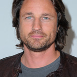 Martin Henderson — Noah Clay