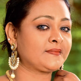 Shakeela — Kujli Plus TV Anchor