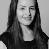 Giovanna Moreira — Alice 22 anos