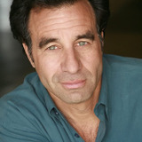 Ray Abruzzo — Lester