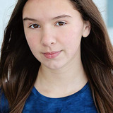 Джессика ВанОсс — Caroline Paterno (uncredited)