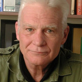 Dale Dye — General Y