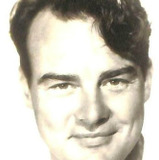 Renny McEvoy — Reporter (uncredited)