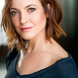Melanie Hawkins — Emma Smith