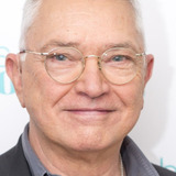 Мартин Шоу — Dave Irwin