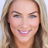 ViDonna Michaels — Rich Girl (uncredited)