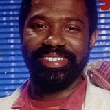 Arthur Simms — Le Chanteur