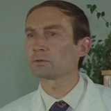 Леонас Цюнис — Accountant