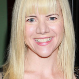 Дженнифер Элиз Кокс — Baby Store Sales Clerk