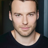 Peter Mooney — Tom Hoxey