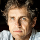 Dean Wareham — Talent Show Audience Member (uncredited)