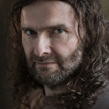 Peter Cosgrove — Russell Cavanagh