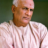 Loknath — Gowri s father