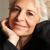 Cloris Brosca — Cettina