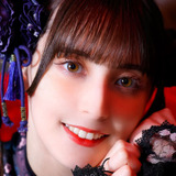 Naomi Payton — Herself