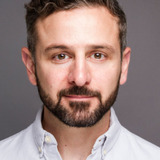 Roberto Cavazos — Spanish Journalist