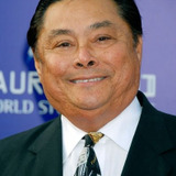 Kenny Endoso — Bartender