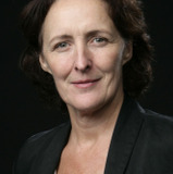 Fiona Shaw — Petunia Dursley