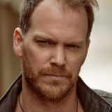 Марк Гибсон — Glader (Alec) (uncredited)