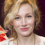 Нэнси Кэрролл — Abu Dhabi Corporate Executive #1