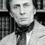 Том Элдридж — Dr. Frederick Klenner