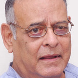 Achyut Potdar — Machine Class Professor