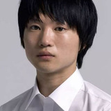 金井浩人