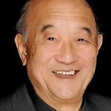 Walter Soo Hoo — Waiter (uncredited)