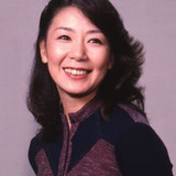 音無美紀子 — Mother Fox (voice)