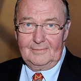 Bo Holmström — tv commentator (uncredited)